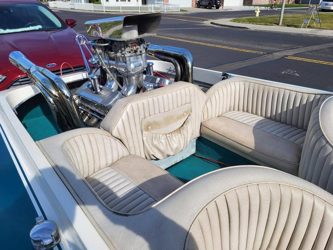 1975 GlasProd jet boat - Image 4