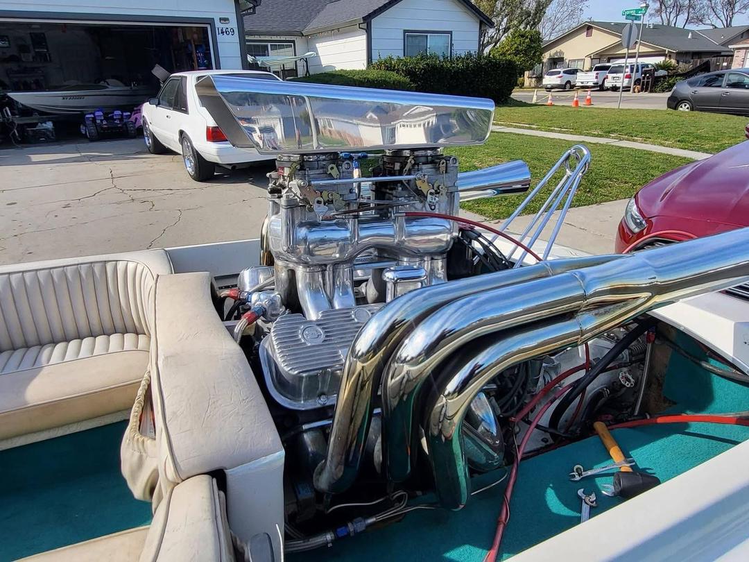 1975 GlasProd jet boat - Image 11