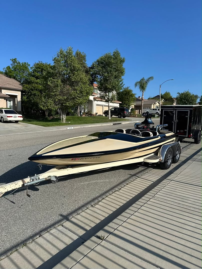 1977 19ft liberty jet