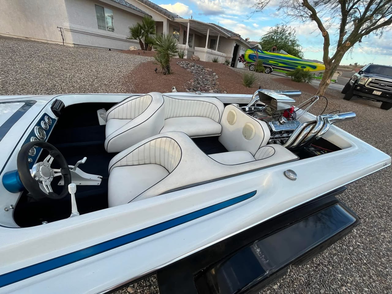87’ 19ft Dana jet boat - Image 9